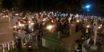 Κοζάνη: Ανάσταση στα κοιμητήρια