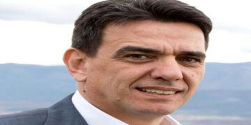 Τοποθέτηση του επικεφαλής «Παρέμβαση ανάπτυξης για το Δήμο Κοζάνης» για τις εξελίξεις στη ΔΕΗ, στο Δημοτικό Συμβούλιο