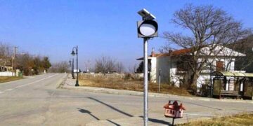 Τοποθέτηση ηλιακών προειδοποιητικών φαναριών σε περιοχές του Δήμου Αμυνταίου