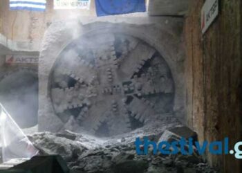 Δείτε εντυπωσιακές εικόνες από την ολοκλήρωση της διάνοιξης των σηράγγων του Μετρό Θεσσαλονίκης