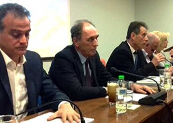 “Τα πάντα ρεί” στη ΔΕΗ – Παρά τις διαβεβαιώσεις Σταθάκη στο Π.Σ. για «δημόσιο έλεγχο»