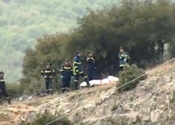 Πτώση του στρατιωτικού ελικοπτέρου στην Ελλασόνα (VIDEO)