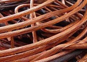 Κοζάνη: “Σήκωσαν” 30 μέτρα καλώδια χαλκού από χώρο στάθμευσης