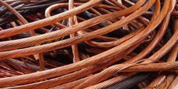 Κοζάνη: “Σήκωσαν” 30 μέτρα καλώδια χαλκού από χώρο στάθμευσης