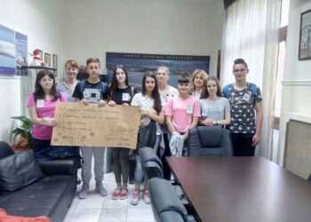 Τα λιμνοπούλια του Γυμνασίου Κρόκου- Άνω Κώμης στο Δημαρχείο Σερβίων – Βελβεντού