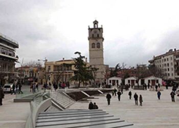 Η δημιουργία στην Κοζάνη δικτύου πεζοδρόμων με κατάργηση εκατοντάδων θέσεων στάθμευσης θα δημιουργήσει μεγάλα προβλήματα λειτουργίας της πόλης και της αγοράς – Του Χάρη Βαρδάκα