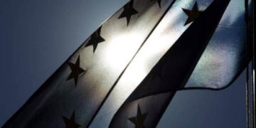 Ανάπτυξη 1,7% το α΄ τρίμηνο για την Ευρωζώνη – Σε ύφεση μόνο η Ελλάδα