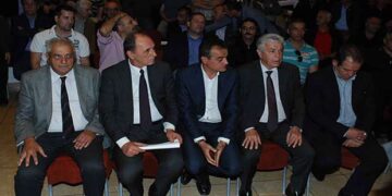 Παραλειπόμενα από την Έναρξη του Συνεδρίου της ΓΕΝΟΠ – Ο Επίκαιρος καταγράφει