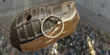 Τρεις χειροβομβίδες απομάκρυναν πυροτεχνουργοί του στρατού που βρέθηκαν στη Μονάδα Επεξεργασίας Απορριμμάτων της ΔΙΑΔΥΜΑ