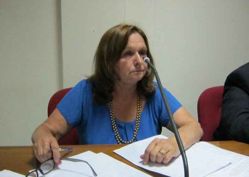 Πρόταση ψηφίσματος της Λαϊκής Συσπείρωσης, που υιοθετήθηκε από το Δημοτικό Συμβούλιο Εορδαίας, για μόνιμο προσωπικό και σταθερή δουλειά