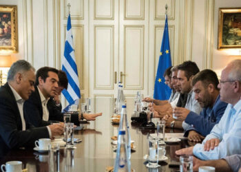 Ολοκληρώθηκε η συνάντηση Τσίπρα – ΠΟΕ ΟΤΑ την επόμενη ώρα οι αποφάσεις