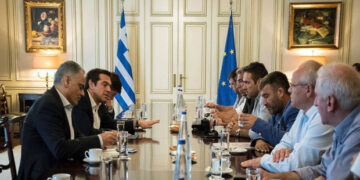 Ολοκληρώθηκε η συνάντηση Τσίπρα – ΠΟΕ ΟΤΑ την επόμενη ώρα οι αποφάσεις