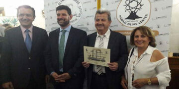 Γ. Κασαπίδης στη χρυσή βράβευση του ελαιόλαδου Ιμέρων στο διαγωνισμό «Olympia awards»