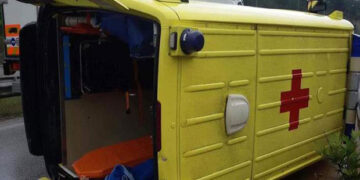 Ανετράπη ασθενοφόρο στην Εγνατία οδό – Μετέφερε ασθενή στο Ιπποκράτειο