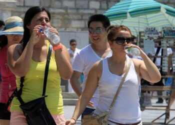 Χτυπάει… κόκκινο από σήμερα η θερμοκρασία – Έως 41 βαθμούς ο υδράργυρος