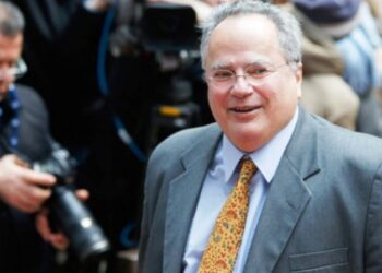 Στην αξιοποίηση της Σχολής Πυροσβεστών στην Πτολεμαΐδα για την εκπαίδευση πυροσβεστών από τα Βαλκάνια αναφέρθηκε σε κοινές δηλώσεις με τον ομόλογό του της πΓΔΜ ο Υπουργός Εξωτερικών Ν. Κοτζιάς