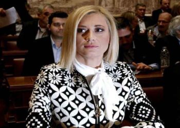 Ραχήλ Μακρή: Για συντήρηση οδικού δικτύου βρέθηκαν εκατομμύρια κύριε Περιφερειάρχα, για τους κατοίκους των Αναργύρων που αφέθηκαν στο έλεος του Θεού όχι έ;