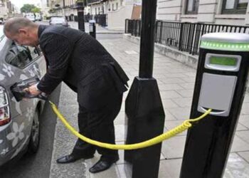 Πιλοτικό Υβριδικό Σύστημα Φόρτισης Ηλεκτρικών Αυτοκινήτων στην Κοζάνη