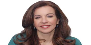 Ρόλος του οικουμενικού Ελληνισμού σήμερα – Γράφει η Ινέτζη Κ. Δημητρακάκη