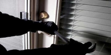 Στο έλεος διαρρηκτών το Εμπόριο Εορδαίας – Οι δράστες χτυπούν και εξαφανίζονται χωρίς να γίνουν αντιληπτοί