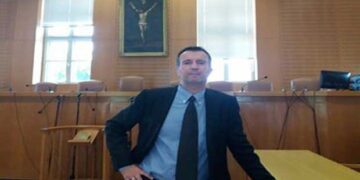 Περνάμε απέναντι κι ερχόμαστε πίσω ως «πρόσφυγες» … – Γράφει ο Αναστάσιος Γ. Καραλίγκας