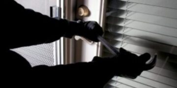 ΕΛ.ΑΣ.: Τι πρέπει να προσέχουν οι πολίτες αν απουσιάσουν για διακοπές