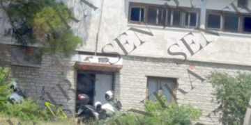 «Έφοδος» πριν λίγο της Αστυνομίας στο Ξενία Καστοριάς