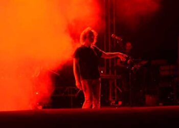 Βασίλης Παπακωνσταντίνου: Ο 67χρονος έφηβος στη σκηνή του 39ου River Party