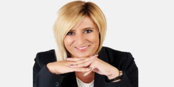 “Η Εργαλειοποίηση της Δικαιοσύνης – Βήμα προς τη Διολίσθηση στον Αυταρχισμό” – Γράφει η Σόνια Τάνταρου – Κρίγγου