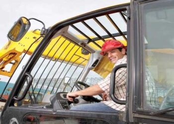 Νέα παράταση για αντικατάσταση επαγγελματικών αδειών για υδραυλικούς, μηχανολόγους ΜΤΣ, συγκολλητές, ψυκτικούς & χειριστές μηχανημάτων έργου