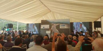 Εγκαινιάστηκε η Ιόνια Οδός, ο δρόμος που αλλάζει τη μοίρα της Ηπείρου