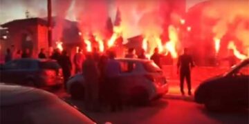 Δείτε εντυπωσιακά πλάνα από τον ασπρόμαυρο γάμο στην Πτολεμαΐδα!