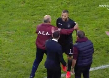 Ο Κούγιας έφτυσε τον Ελ Καντουρί! (Βίντεο)