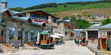 Νυμφαίο: Μέχρι το 1970 ήταν ένα Ελληνικό χωριό φάντασμα – Σήμερα θεωρείται ένα από τα ωραιότερα της Ευρώπης