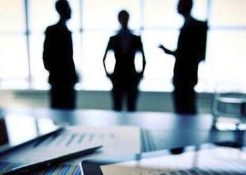 Υπουργείο εργασίας: Εξαγορά προβληματικών επιχειρήσεων από τους ίδιους τους εργαζόμενους