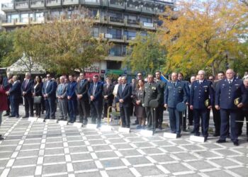 Παραλειπόμενα από μία παρέλαση  – Από τα Παραπολιτικά του Παλμού  17/10/2018
