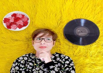 Η Μουσική Γωνιά του Μίλτου Ηλιάδη στο e-ptolemeos.gr –  Menahan Street Band Feat. Matina Sous Peau – The Time Is Now