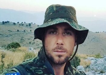 Αλβανία: Η αστυνομία σκότωσε τον ομογενή που ύψωσε την ελληνική σημαία στο Αργυρόκαστρο [εικόνες & βίντεο]