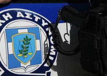 Στις φυλακές Γρεβενών οδηγήθηκαν οι δύο αστυνομικοί που κατηγορούνται για διακίνηση μεταναστών