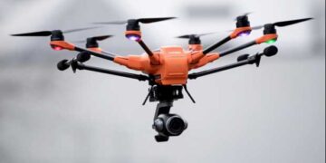 Η ΔΕΗ επιστρατεύει drones για βλάβες και κλοπή των υλικών