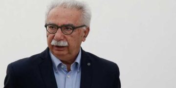 Θύελλα στην Παιδεία για τα σχέδια να κοπούν οι θετικές επιστήμες