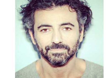 «Τα λόγια θα τα μετουσιώσω σε πράξεις» – Η συνέντευξη του καλλιτεχνικού διευθυντή του ΔΗΠΕΘΕ Κοζάνης Λευτέρη Γιοβανίδη, στη LIFO