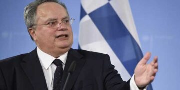 Παραιτήθηκε ο Νίκος Κοτζιάς – Κυβερνητική κρίση