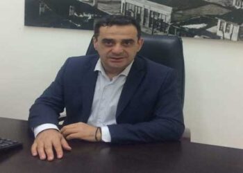 Μαζί μπορούμε! – Γράφει ο Γιώργος Τοπαλίδης