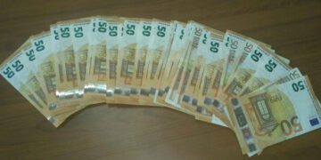 57χρονος έκλεψε από κατάστημα στα Γρεβενά 1.700 ευρώ