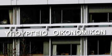 Διαφάνεια παντού για την επανασύνδεση της πολιτικής με την κοινωνία – Γράφει ο Δημήτρης Κρανιάς