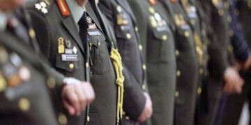 Για εμπαιγμό και κοροϊδία καταγγέλλουν την κυβέρνηση οι ένστολοι για τα αναδρομικά