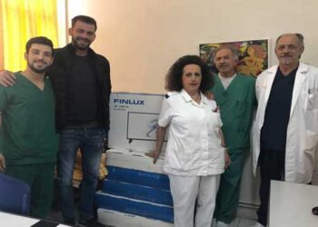 Δωρεά τηλεοράσεων στην Χειρουργική Κλινική του Μαμάτσειου Νοσοκομείου