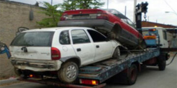 Δήμος Αμυνταίου: Σε εξέλιξη το πρόγραμμα απομάκρυνσης των εγκαταλελειμμένων αυτοκινήτων