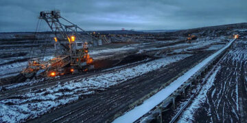 Ξημέρωμα στο παγωμένο ορυχείο της ΔΕΗ στην Πτολεμαΐδα – Φωτογραφία